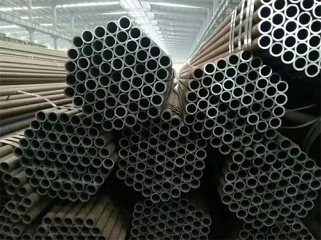 泸州20#石油裂化用无缝钢管